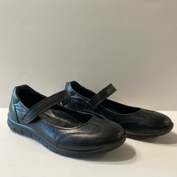 Ecco Women's Black Leather Velcro Mary Jane Ballet Flat Shoes Size 8.5, EU 38 - Picture 6 of 7